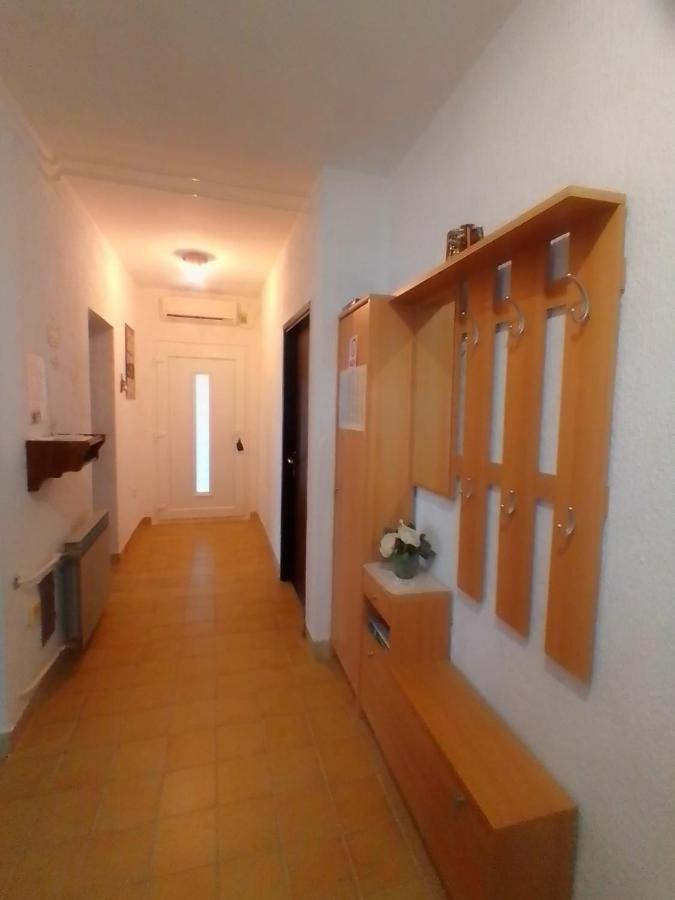 App Antonic Zrinka Apartment ซริกเวนิซา ภายนอก รูปภาพ